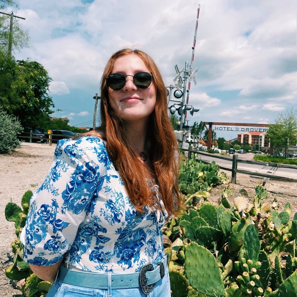 Meet your Posher, Caryline